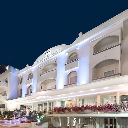 Hotel Continental กัตเตโออามาเร ภายนอก รูปภาพ