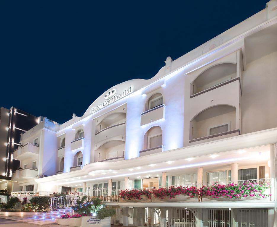 Hotel Continental กัตเตโออามาเร ภายนอก รูปภาพ